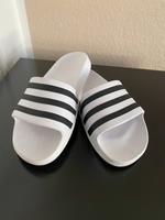 Adiletten Badeschuhe TOP weiß schwarz Gr.36 Bayern - Cadolzburg Vorschau