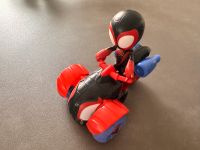 Hasbro Spidey Action-Figur und Techno-Racer Fahrzeug Niedersachsen - Bergen Vorschau