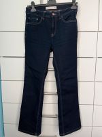 Neu Next Bootcut Jeans Jeanshose Short, Kurzgröße 10/38, Petite Nordrhein-Westfalen - Bad Lippspringe Vorschau