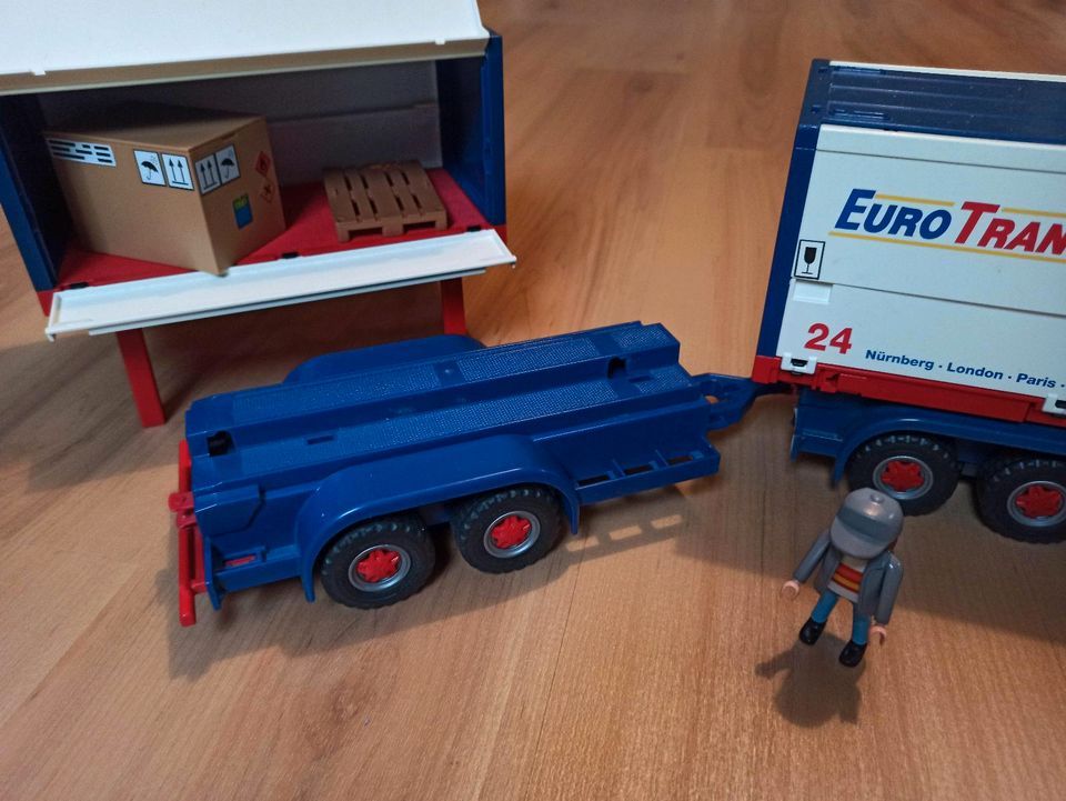 Playmobil 4323 LKW mit Anhänger in Bad Salzungen