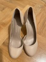 Pumps Kurt Geiger beige, Größe 37 München - Maxvorstadt Vorschau