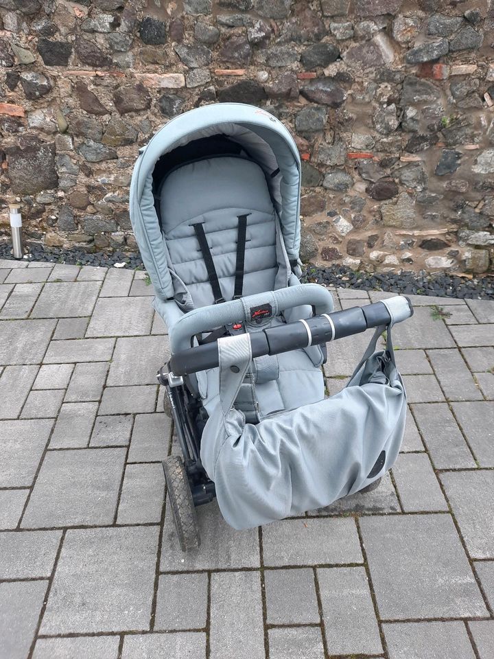 Hartan Kinderwagen VIP grau in Wyhl