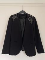 H&M Blazer Jacke schwarz Nieten Gr.36 Silvester Party Nordrhein-Westfalen - Dorsten Vorschau