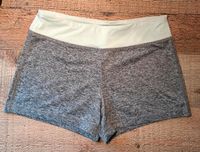 Sport Hose Shorts für Mädchen, Grau/Grün, C&A, Größe 152 Königs Wusterhausen - Wernsdorf Vorschau