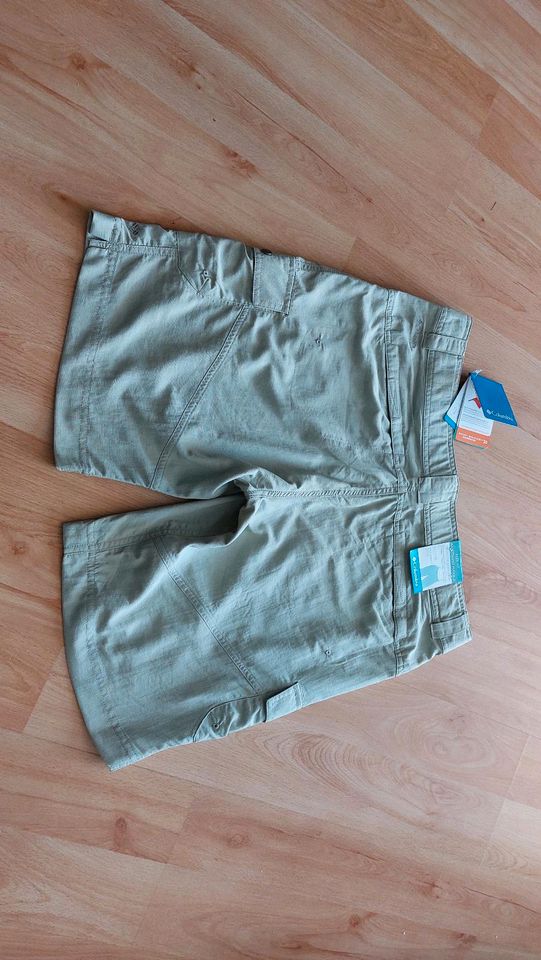 Damen Shorts,Cargo Columbia, Gr.42/44,neu in Lenting