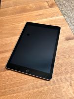 Apple iPad 5. Generation 32 GB WiFi space grey Nordrhein-Westfalen - Selfkant Vorschau