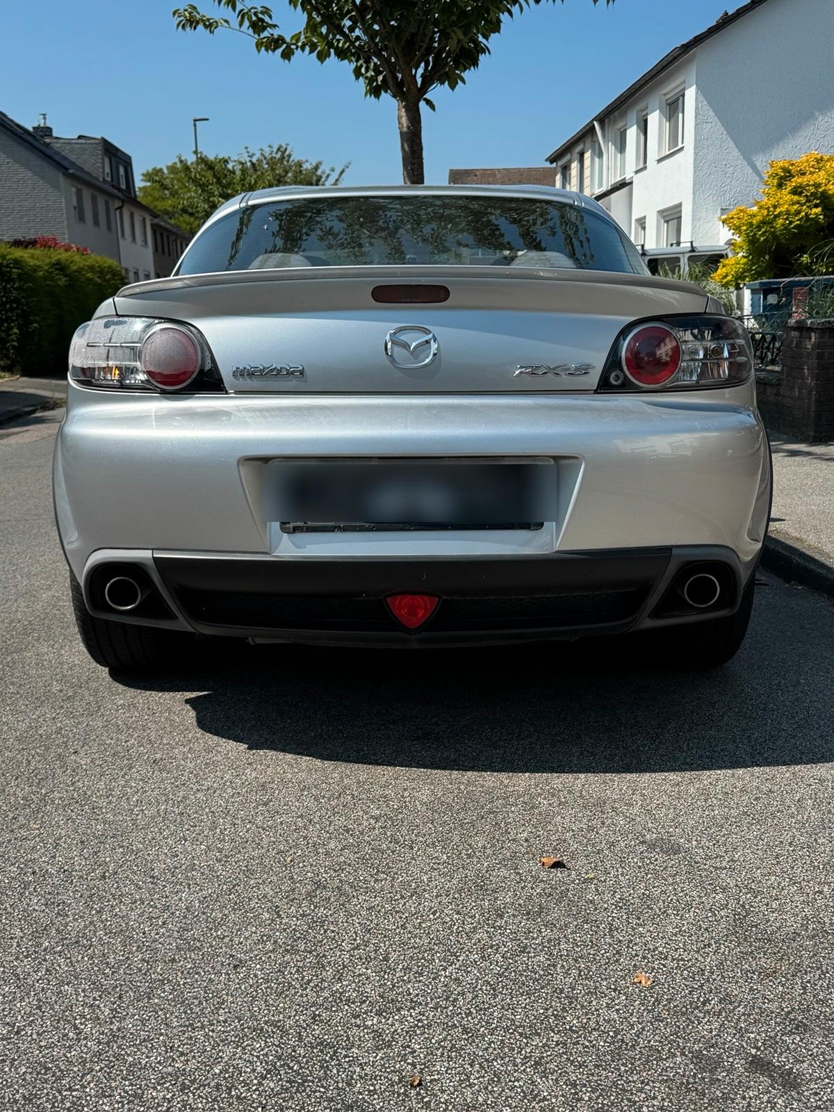 Abbildung des Autos Mazda RX-8 (DEUTSCHES FA…