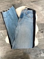 Pull & Bear 2 Farbige Jeans Mitte - Wedding Vorschau