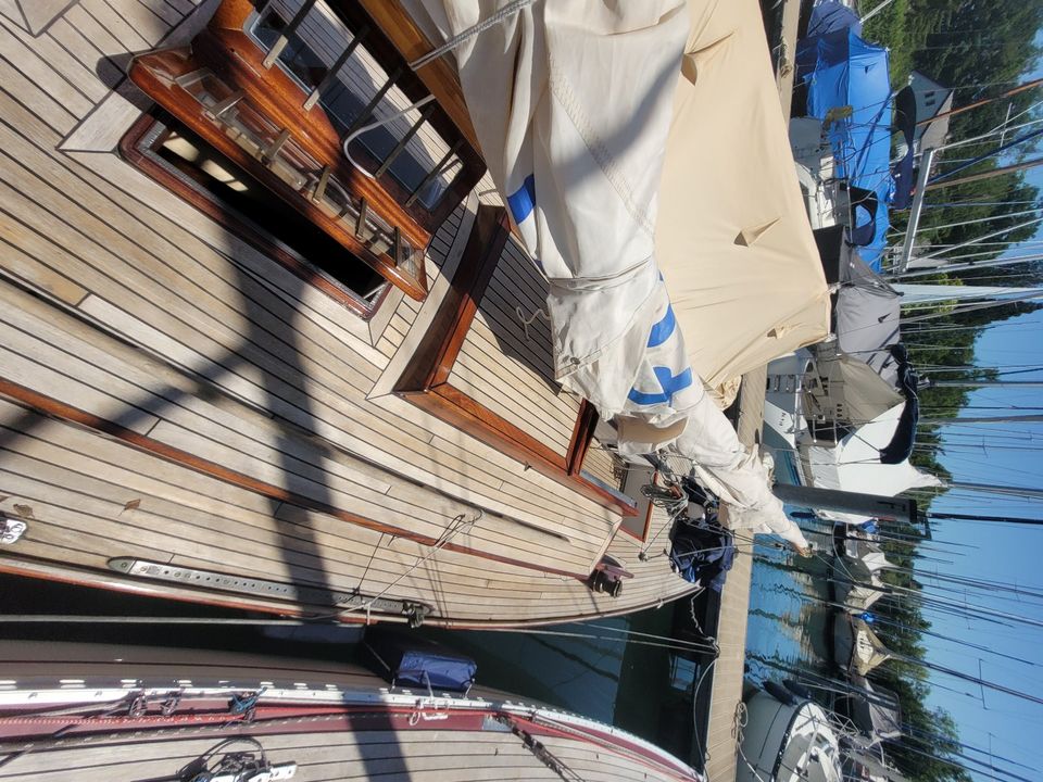 Segelboot mit Straßentrailer - Klassischer 30er Seekreuzer in Überlingen