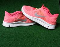 E 6.11 NIKE Sportschuhe / Laufschuhe / Turnschuhe RUN Gr. 38,5 Brandenburg - Oberkrämer Vorschau