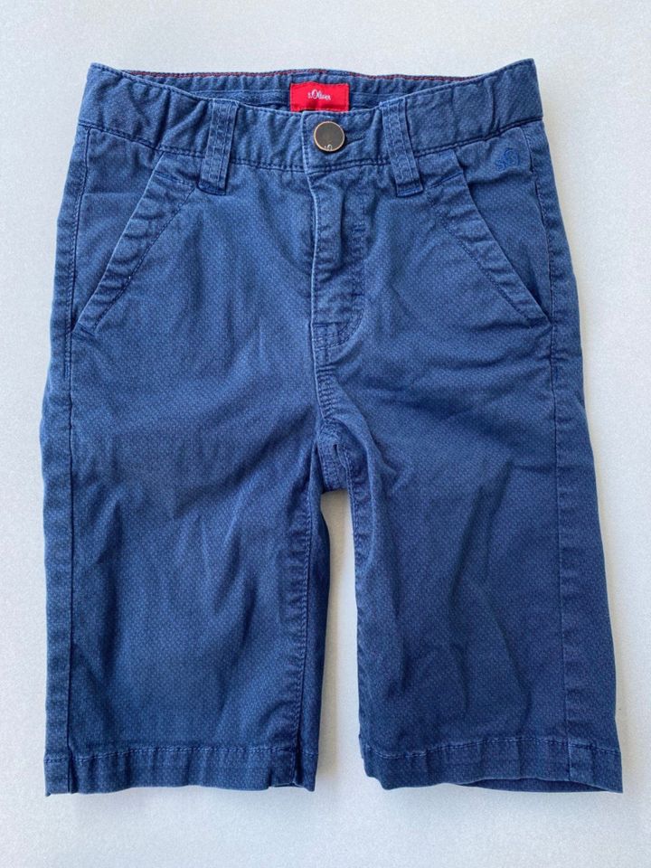 Shorts/kurze Hose S. Oliver jeansblau knielang Gr. 116/122 in Waldbüttelbrunn