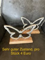 Deko Holz Metall Silber Blume Schmetterling Nordrhein-Westfalen - Jüchen Vorschau