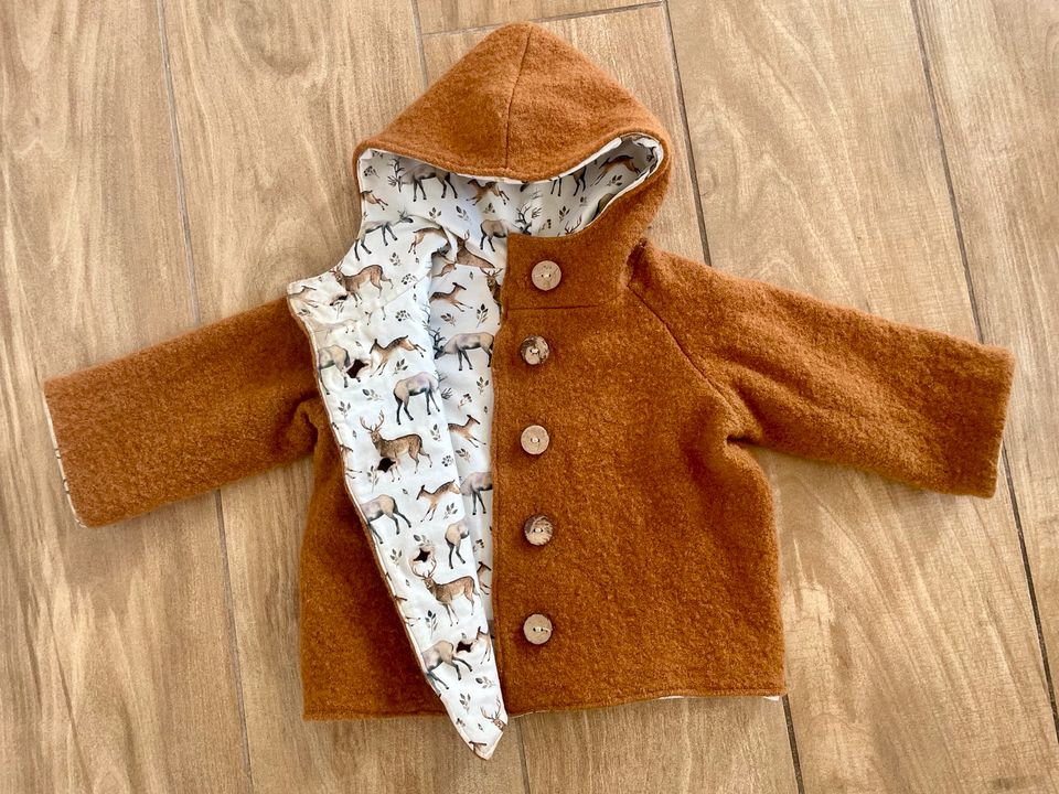 Wollwalkjacke Wollwalkmantel Camel braun mit Waldtieren in Ibbenbüren