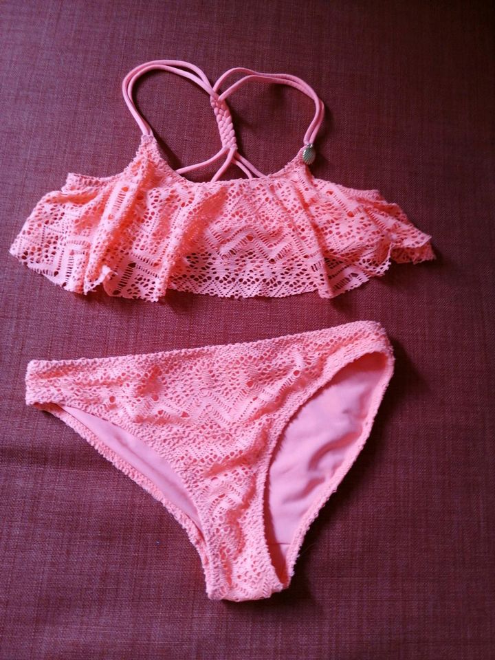 Bikini in Gr. 134/140kräftiges rosa in Wolfen