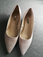 Pumps in d. Farbe beige Sachsen - Müglitz Vorschau