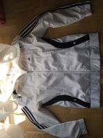 Adidas leichte Jacke, Schneeweiß , Gr.40, top Zustand Hessen - Maintal Vorschau