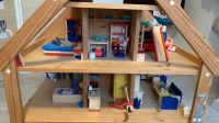 Großes Puppenhaus mit viel Zubehör aus Holz Selecta Essen - Essen-Ruhrhalbinsel Vorschau