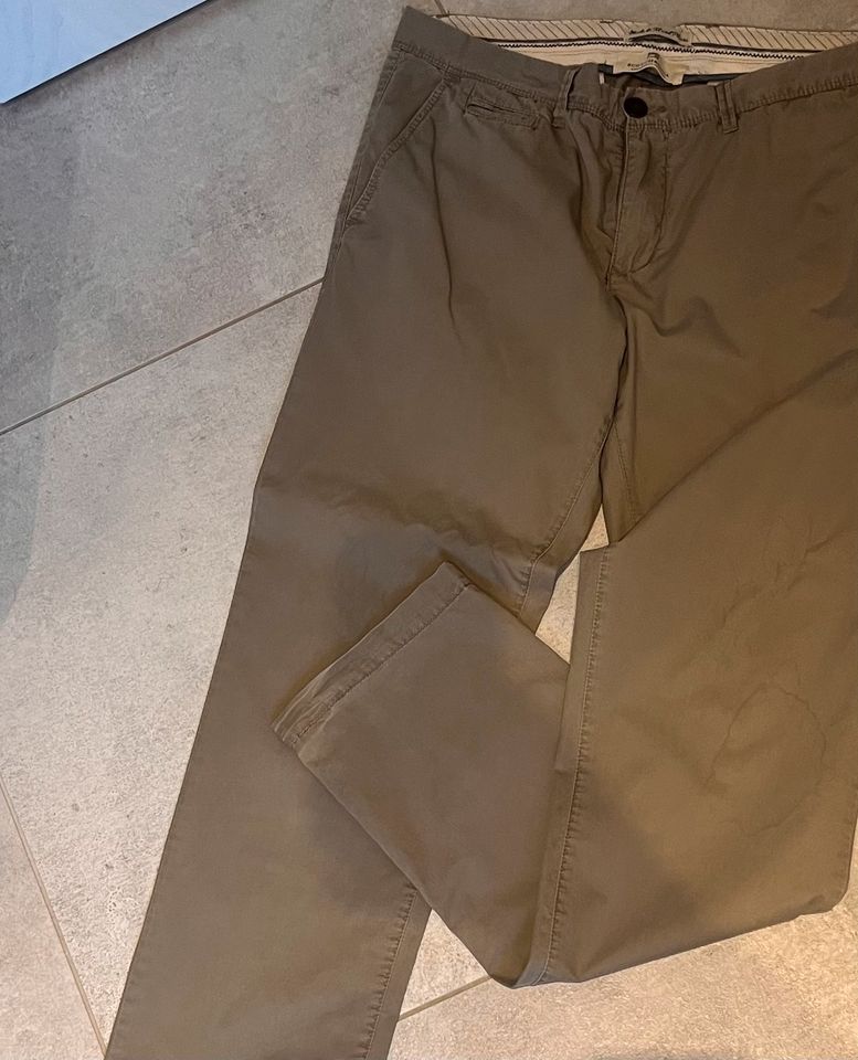 Chino Hose 33/34 in Pfedelbach