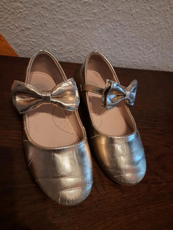 Ballerina, Gold, Kinderschuh in Rohrdorf