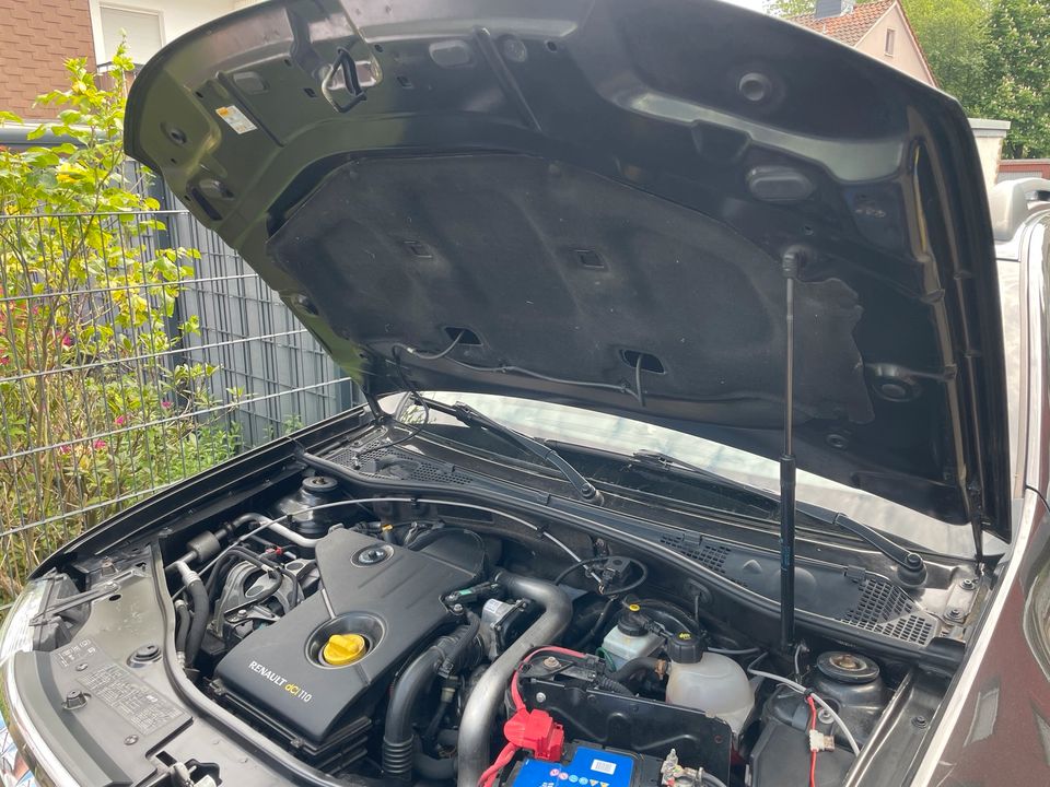 Dacia Duster 1,5 Diesel 8 fach Bereift in Dortmund
