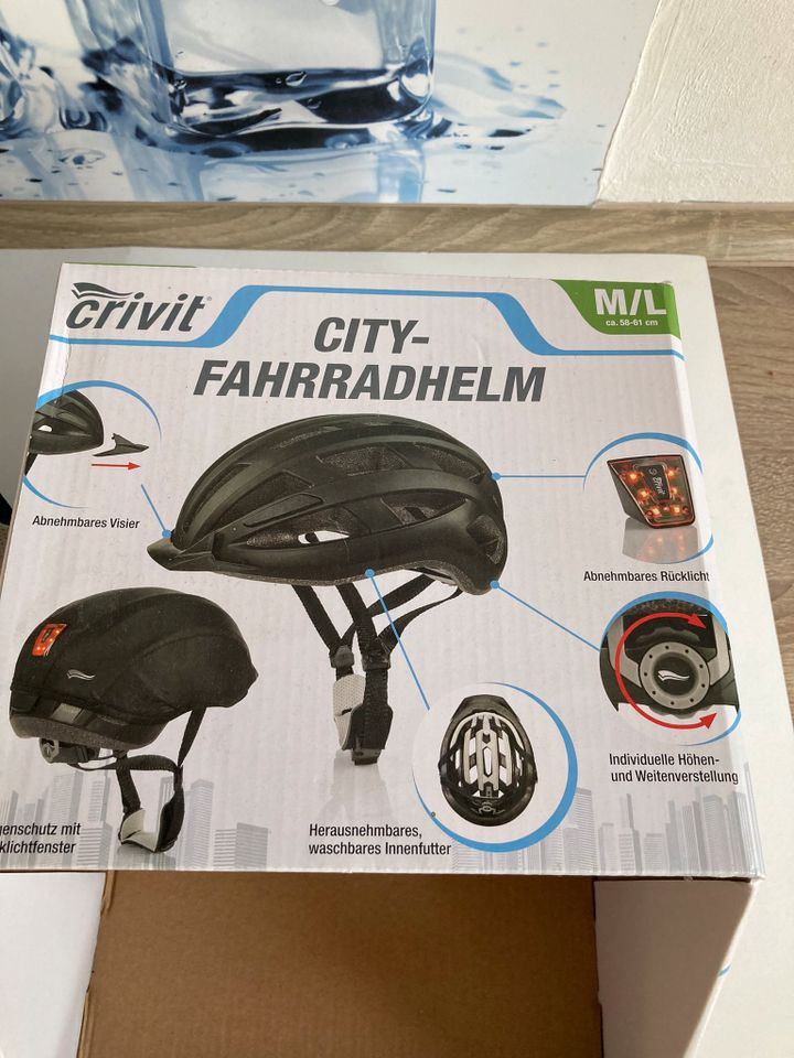 Crivit City-Fahrradhelm schwarz M/L neuwertig in Gundelsheim