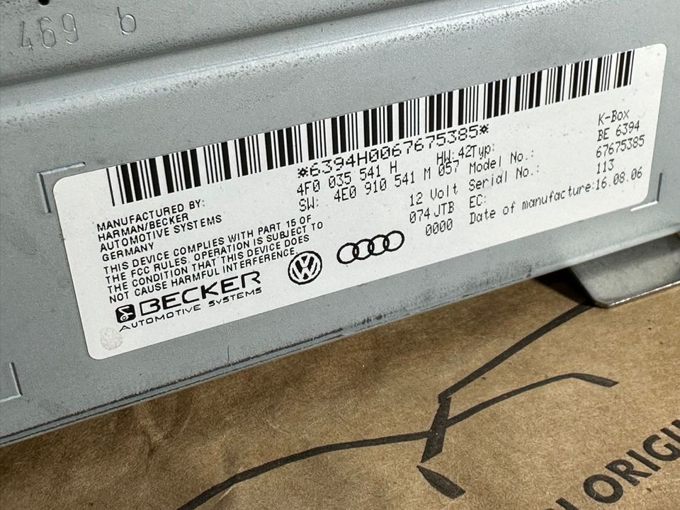 Empfangsgerät Tuner Radio Steuergerät MMI Audi A6 4F0035541H in Auggen