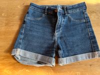 Jeans Shorts in Größe 134 Hessen - Einhausen Vorschau