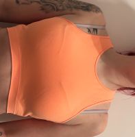 Damen Top new Yorker orange bauchfrei Größe M neu Köln - Nippes Vorschau