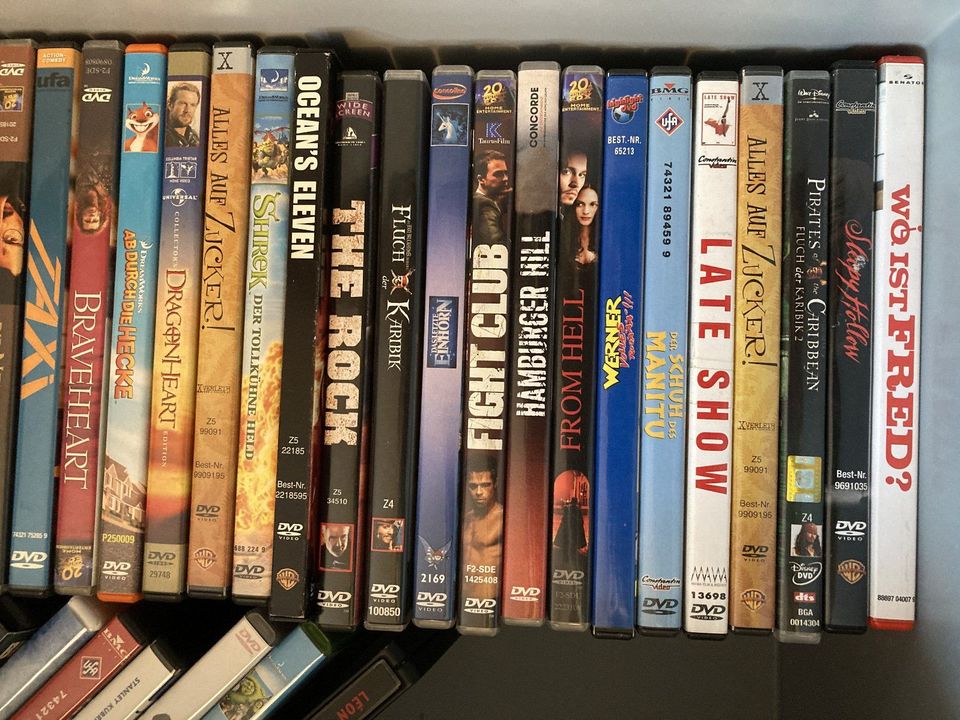 DVD-Sammlung in Nürnberg (Mittelfr)