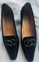 Tods Ballerina Slipper 37 Wildleder Loafer kleiner Absatz Berlin - Karlshorst Vorschau