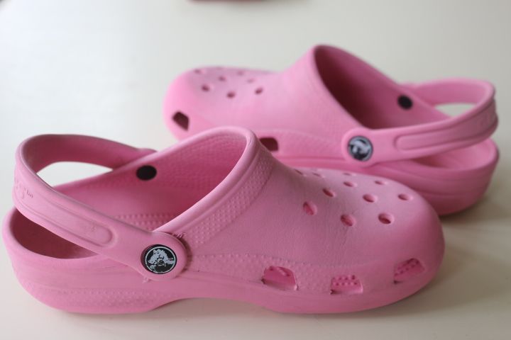 CROCS ★ Kids classic rosa 33/34 M2 W4 Clog Sandalen in Rellingen