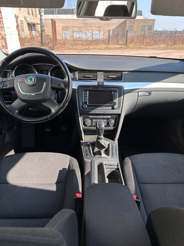 Skoda Superb 2.0TDI in Bad Oeynhausen