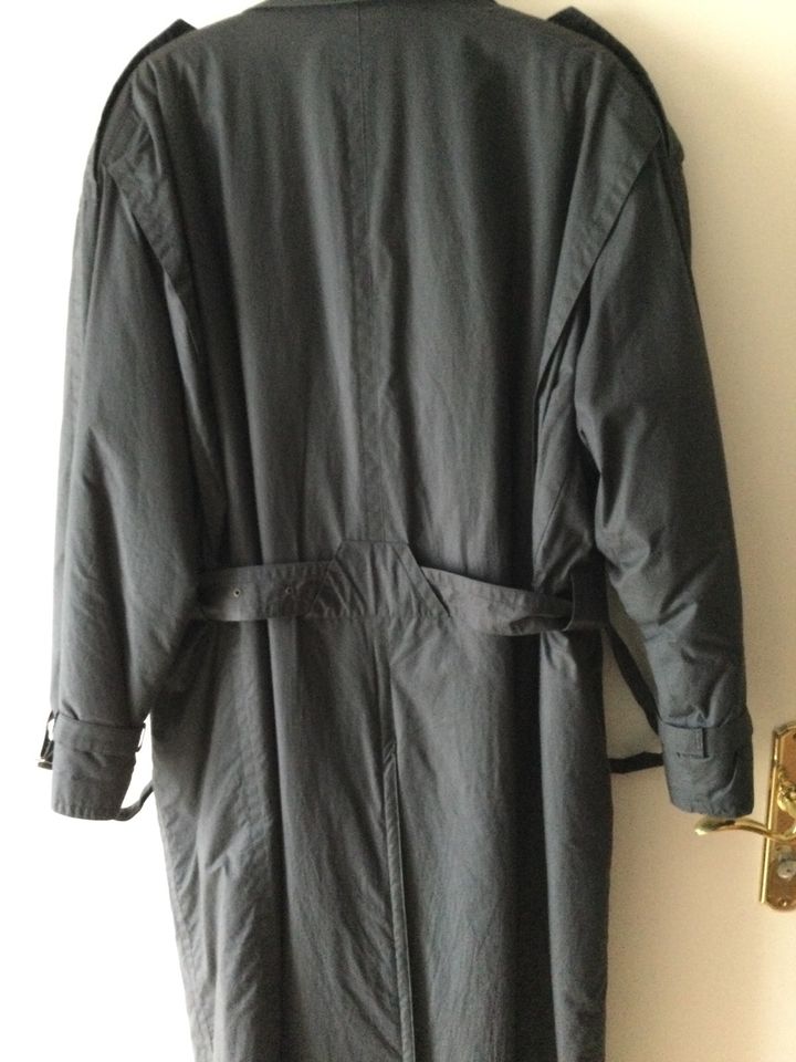 Herrentrenchcoat von HUGO Boss, Gr. 54 in Lohmar