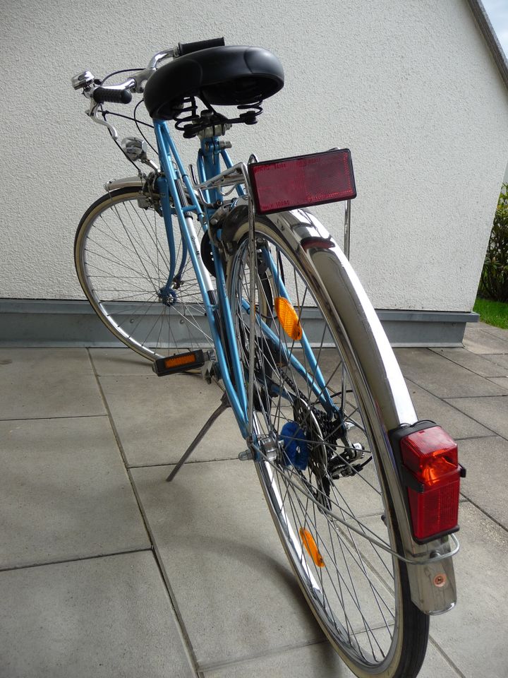 Damenfahrrad Baujahr 1978 Chrommodell blaumetallic Schnellfahrrad in Nürtingen