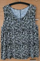 Tunika/ Top oliv/weiss bunt Gr.50 Nordrhein-Westfalen - Marsberg Vorschau