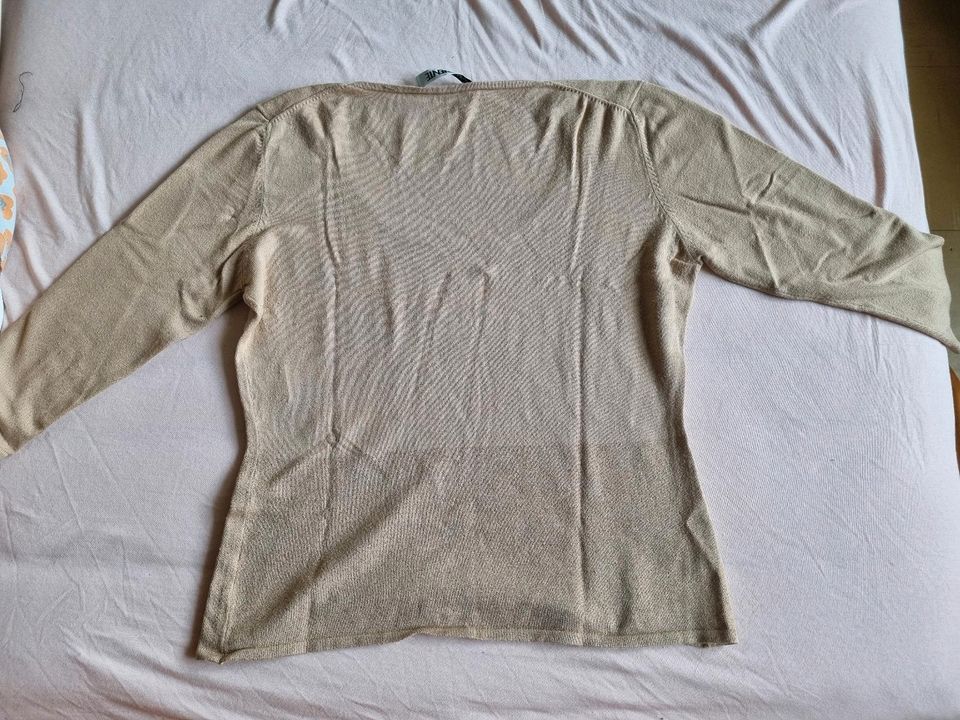 Dünner stretchiger Pulli beige mit Glitzer Gr. 40 in Saarbrücken