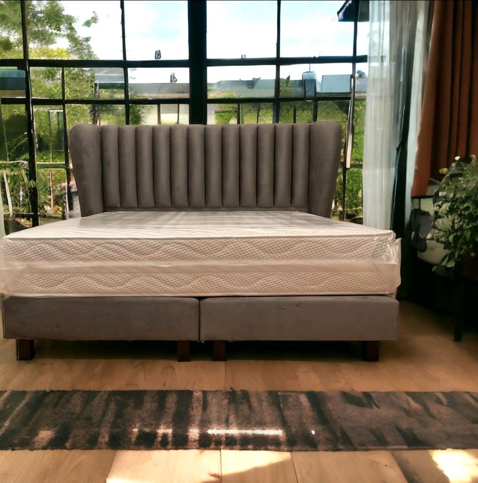 Luxus Boxspringbett,180x200,sofort lieferbar,Neuware, Matratze in Detmold