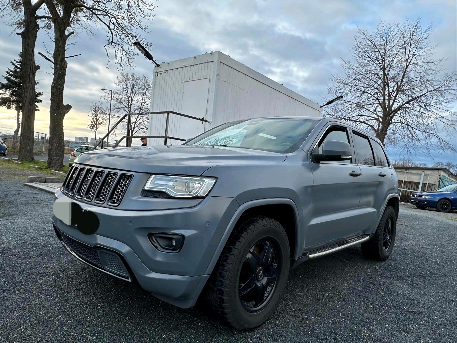 Abbildung des Autos Jeep Grand Cherokee 3l *…