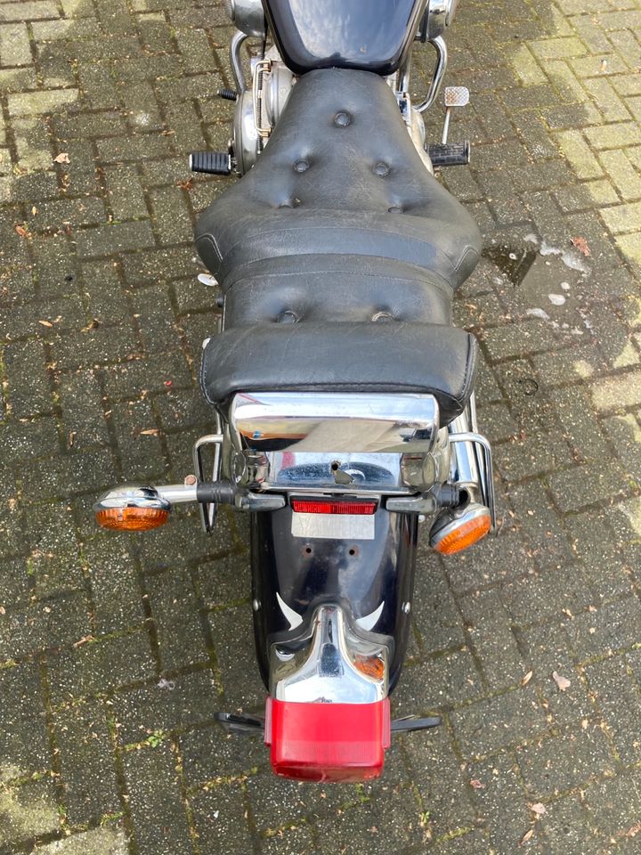 Yamaha Virago 1100 Typ 3LP aus 12-1992 ,,Motor läuft,, an BASTLER in Bochum