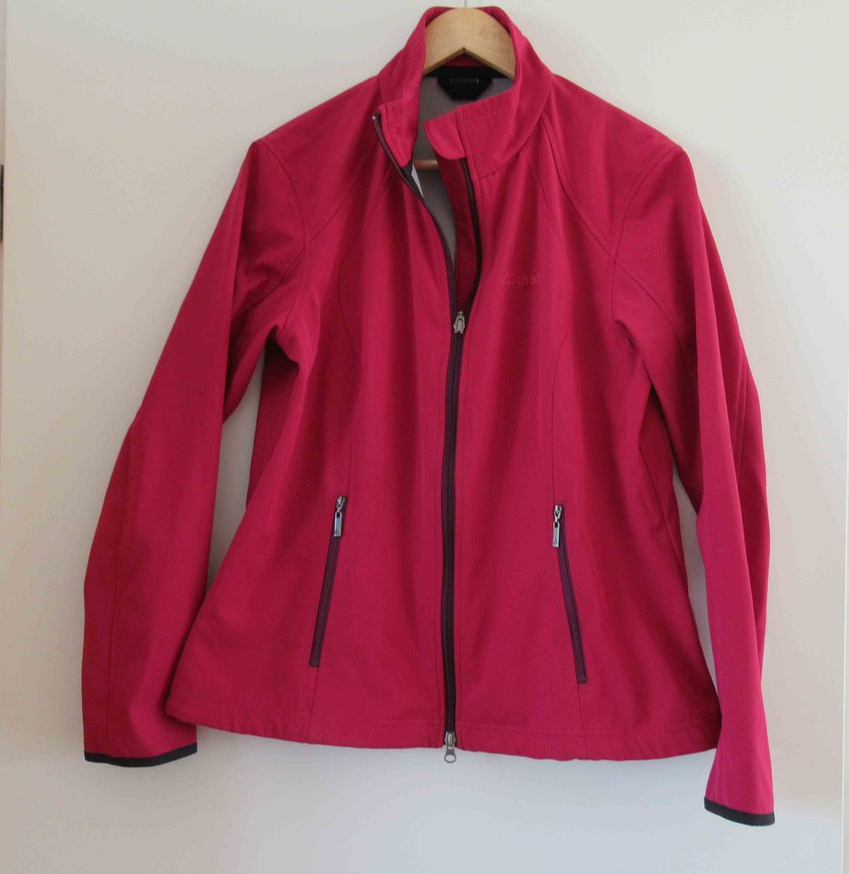 NEUE dunkelpinke Übergangsjacke von Schöffel Gr. 42 in Neubiberg