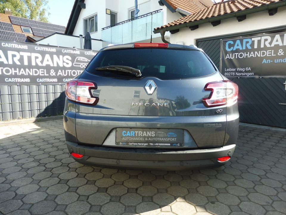 Renault Megane BOSE Edition + LEDER + XENON +NAVI +0%FINANZIERUNG in Nersingen