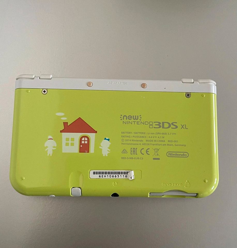 Nintendo 3DS XL Animal Crossing Happy Home Designer Edition in Balingen