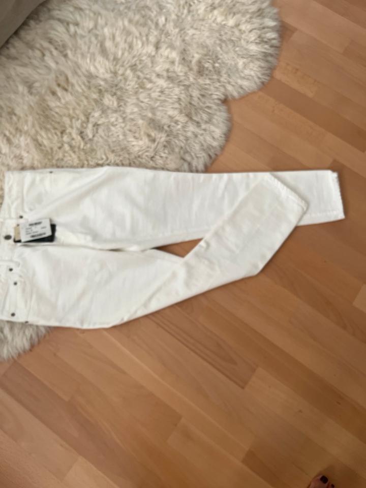 Golden Goose Deluxe Brand Damen Jeans Gr 28 Neu mit Etikett in Würzburg