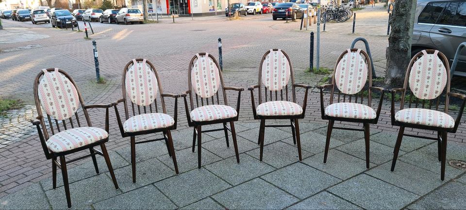 6 Stühle Windsor  ? in Bremen