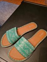 Sandalen Schlappen Baden-Württemberg - Fellbach Vorschau