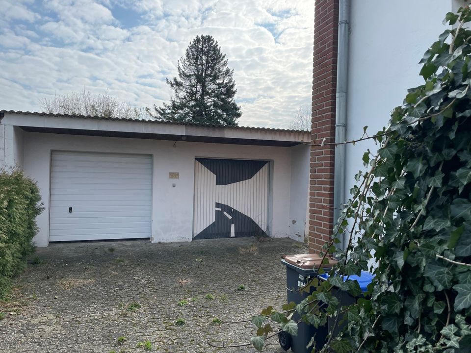 Einfamilienhaus mit Einliegerwohnung in Nienhagen in Nienhagen