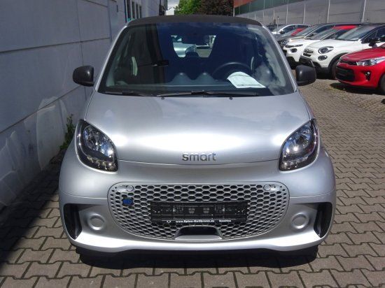 Smart ForTwo electric drive EQ Schnelllader 22kw DAB S in Heilbronn