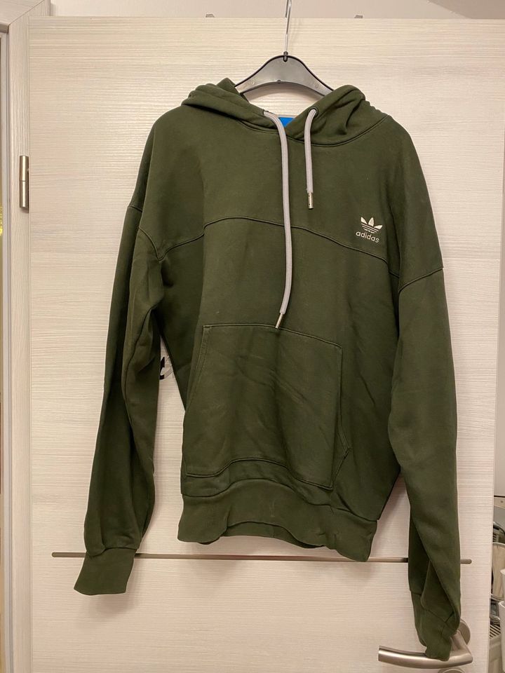 Adidas Originals Fallen Future Pulli, Khaki, S in Bayern - Kulmbach | eBay  Kleinanzeigen ist jetzt Kleinanzeigen