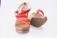 Schuhe Wedges Rot aus Spanien guter Zustand Baden-Württemberg - Oftersheim Vorschau