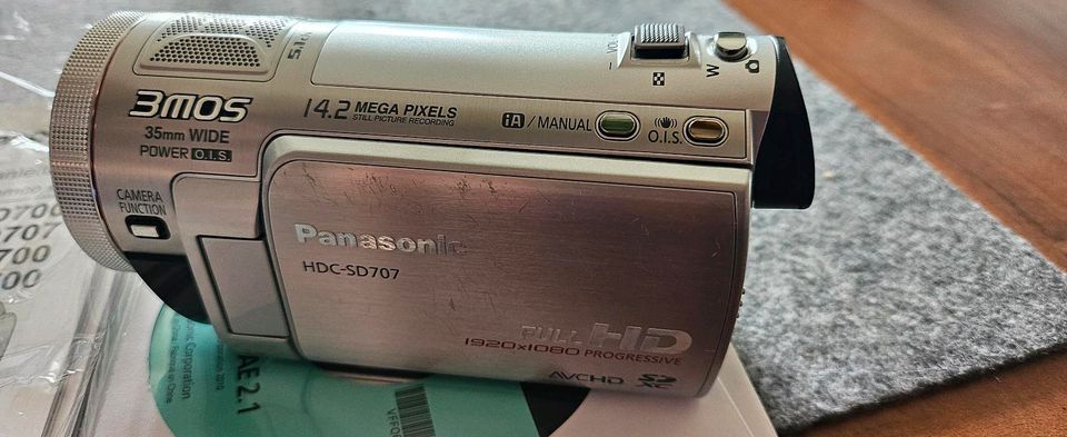 Panasonic HDC-SD707 Camcorder FullHD  14,2 Megapixel Leica in Bottrop